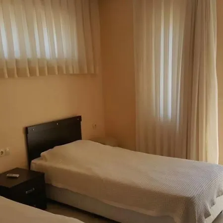 Sunset Beach Club Neptune 8 Daire *